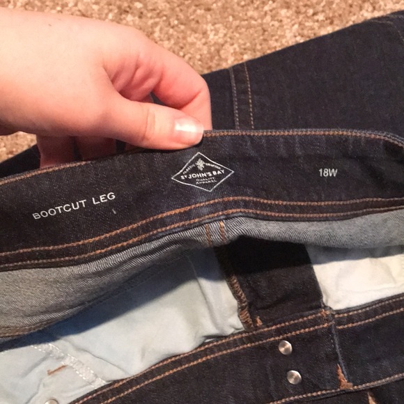 Size 18w St. John’s Bay - Picture 2 of 4